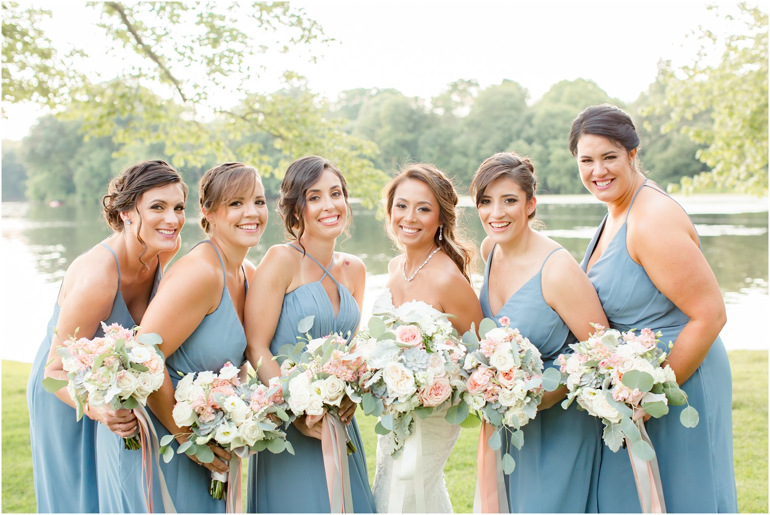 Summer wedding at Indian Trail Club | Idalia Photography