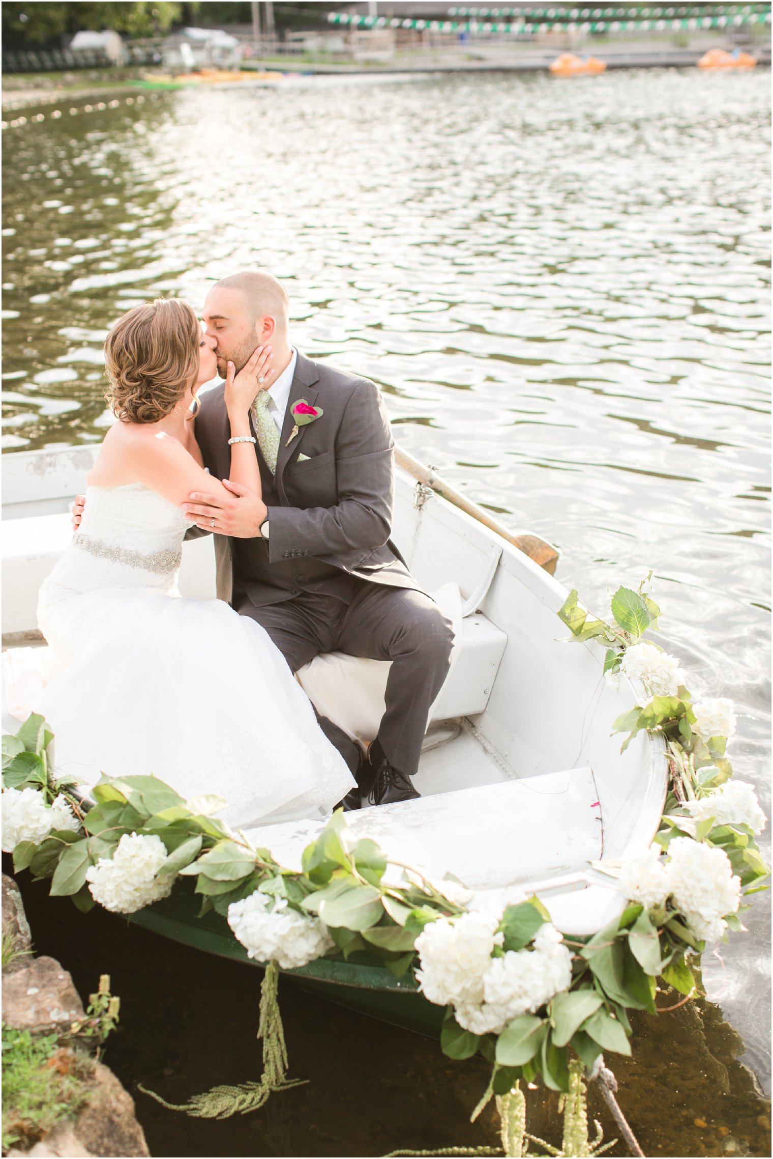 Romantic wedding ideas at Lake Valhalla Club