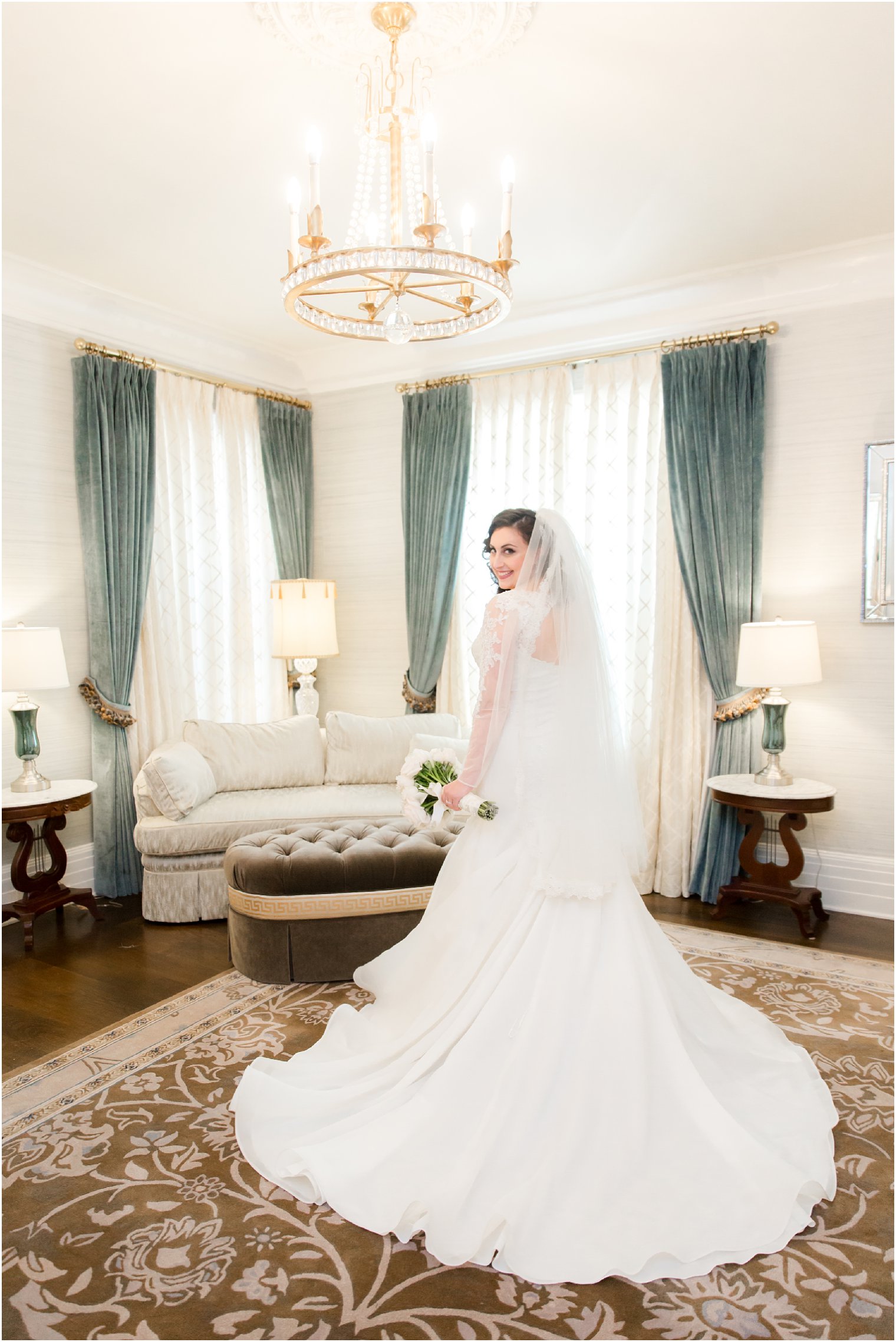 Bridal portrait in Shadowbrook bridal suite by by Shadowbrook Wedding Photographers Idalia Photography