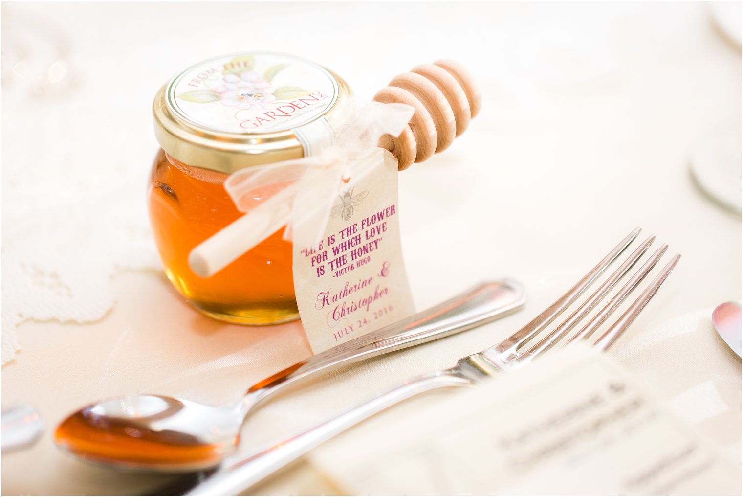 Honey wedding favors