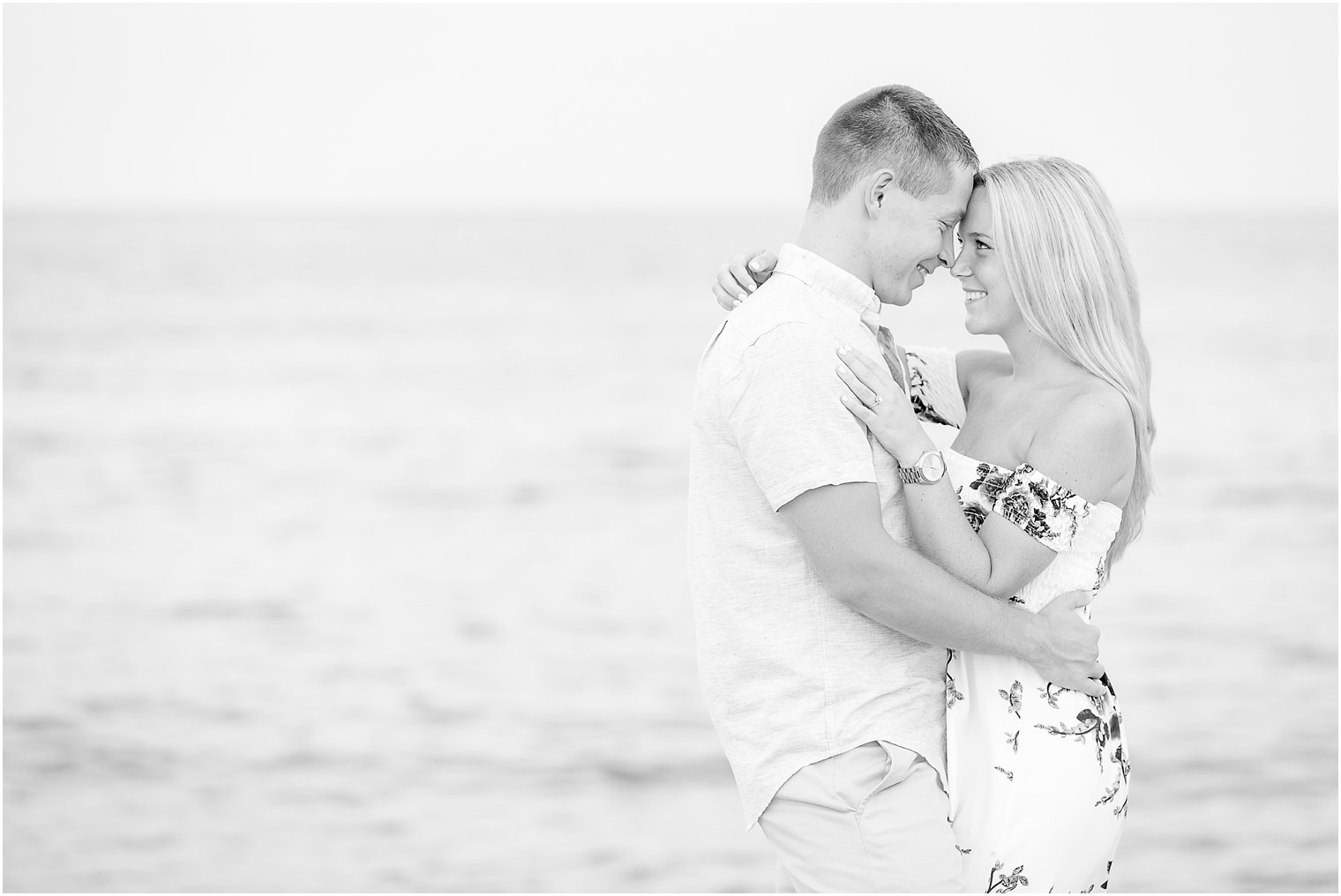 Black and white engagement photos