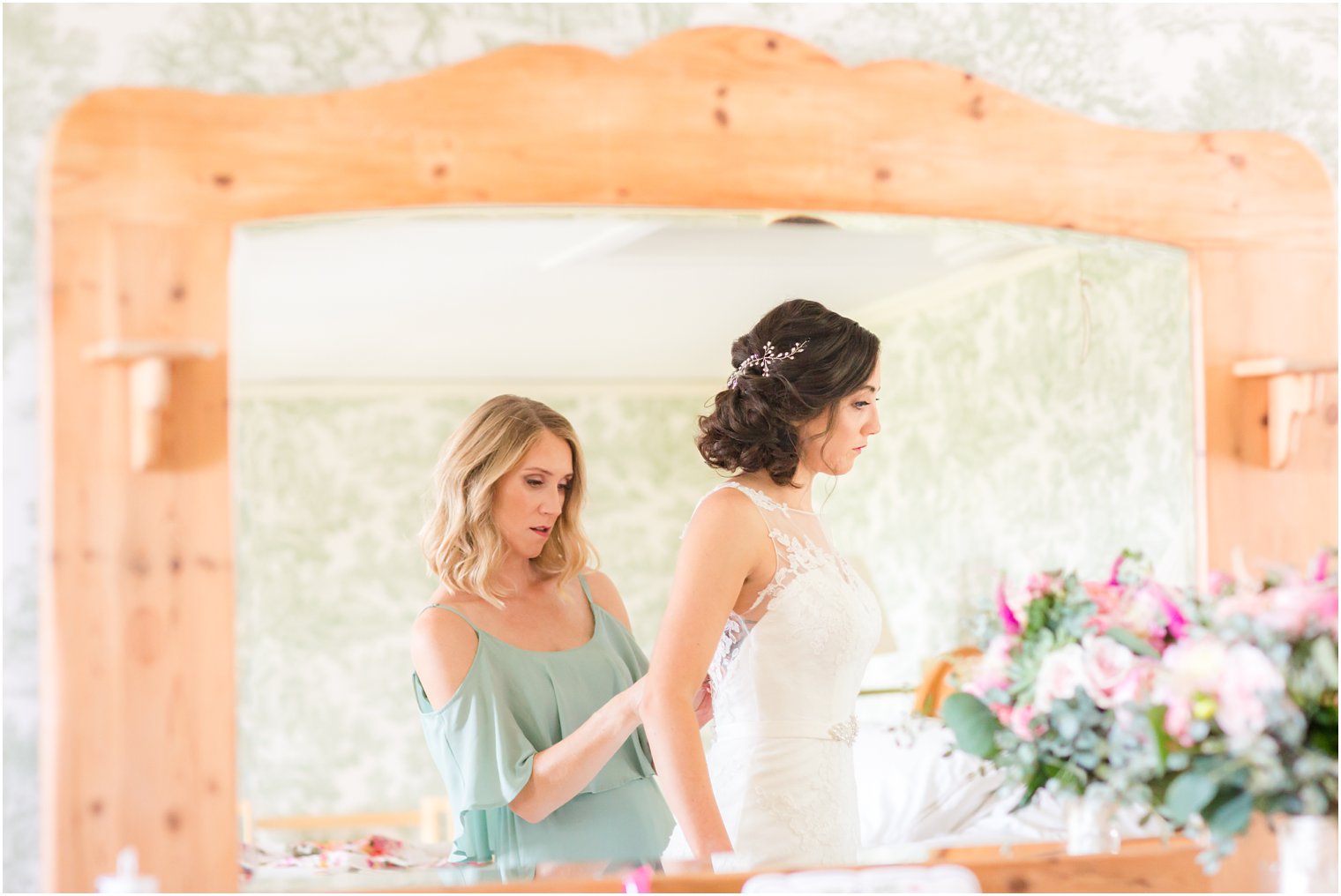 Bride prep during Stockton NJ Wedding