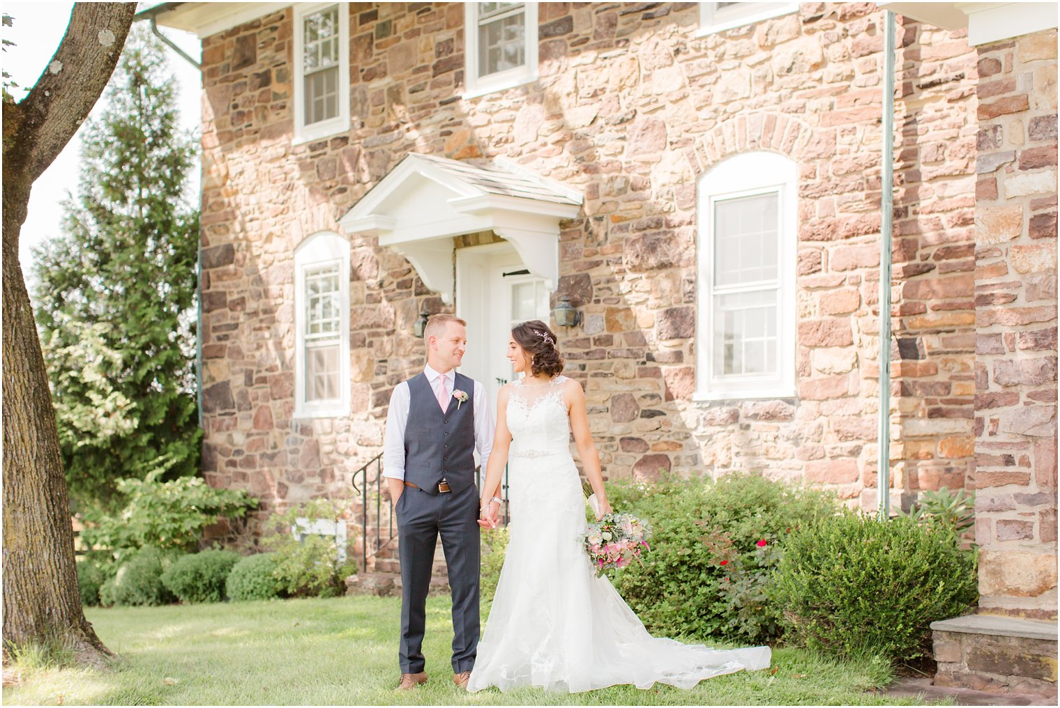 Classic photos of bride and groom at Stone Rows Farm wedding