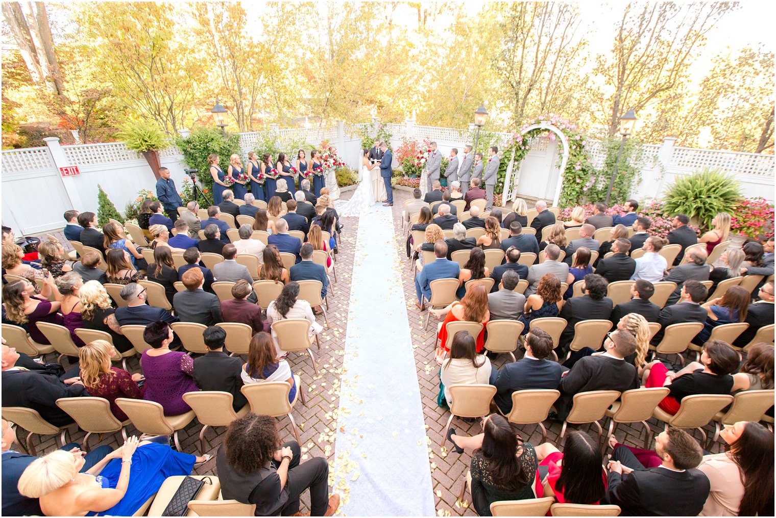 Wedding ceremony at Meadow Wood Manor | Photos by NJ Wedding Photographers Idalia Photography