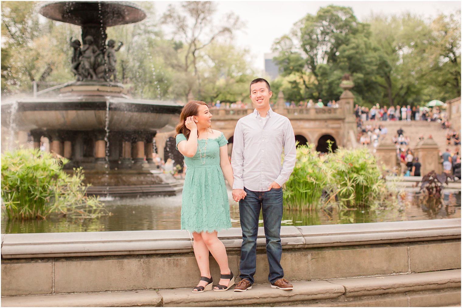 Engagement photos in NYC by Idalia Photography