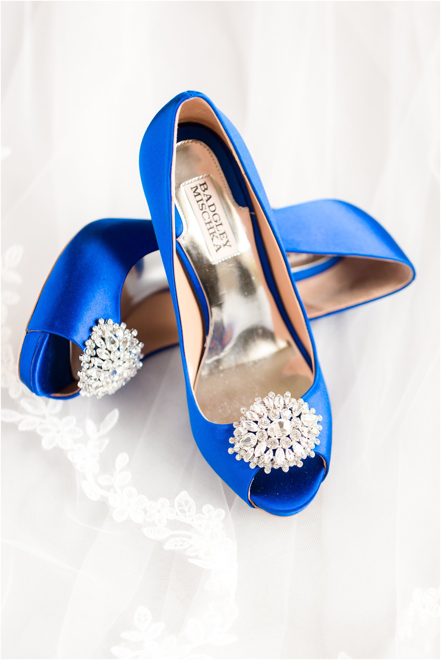 Badgley Mischka shoes in blue | il Tulipano Wedding