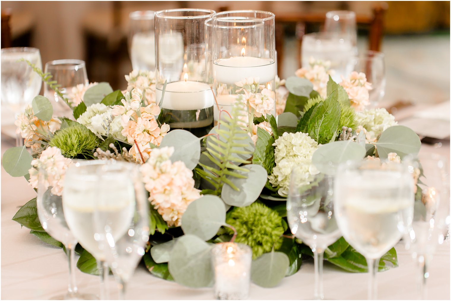 Floral center piece by Craig Kiely and Darryn Murphy Designs