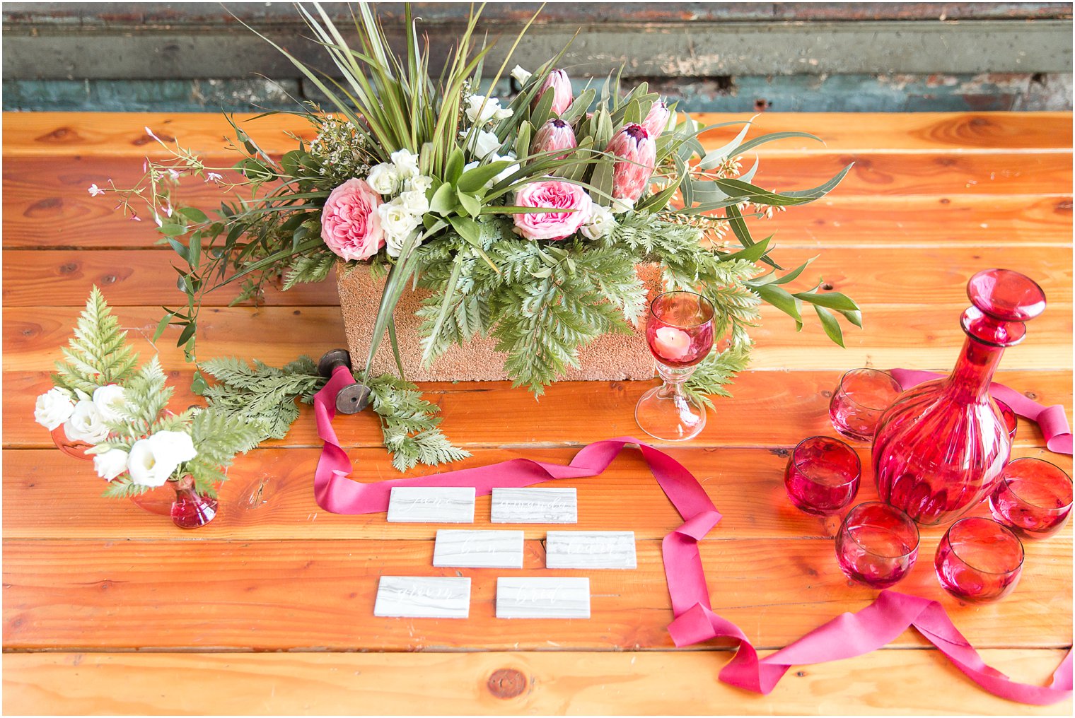 Escort card table with marble placecards