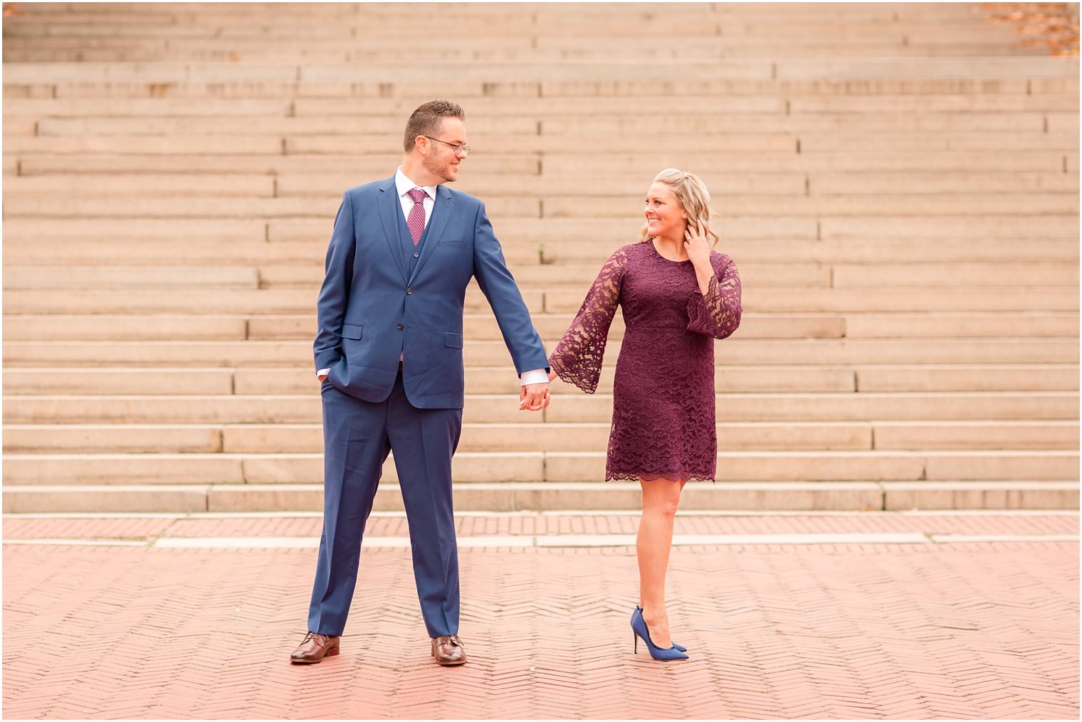 ideas for what to wear for a fall engagement session