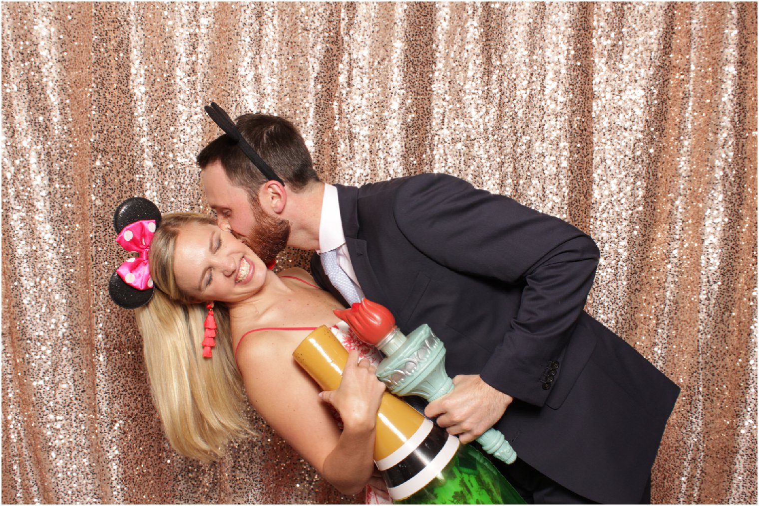 kissing photo in the photo booth