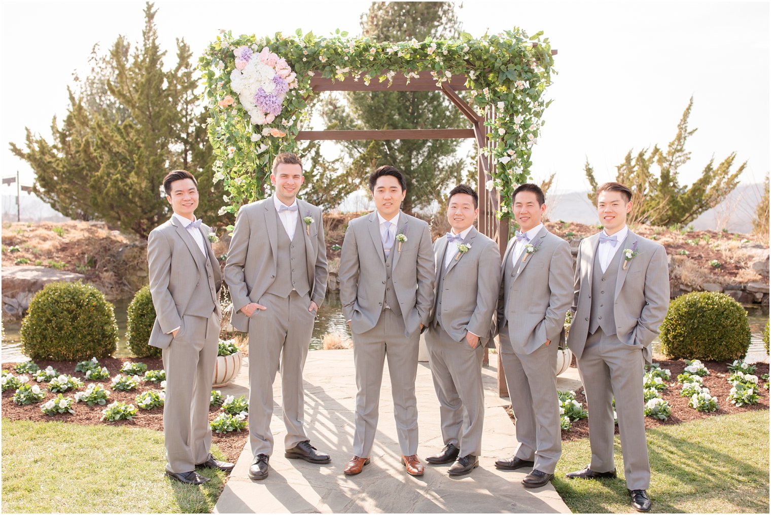 Classic groomsman photo