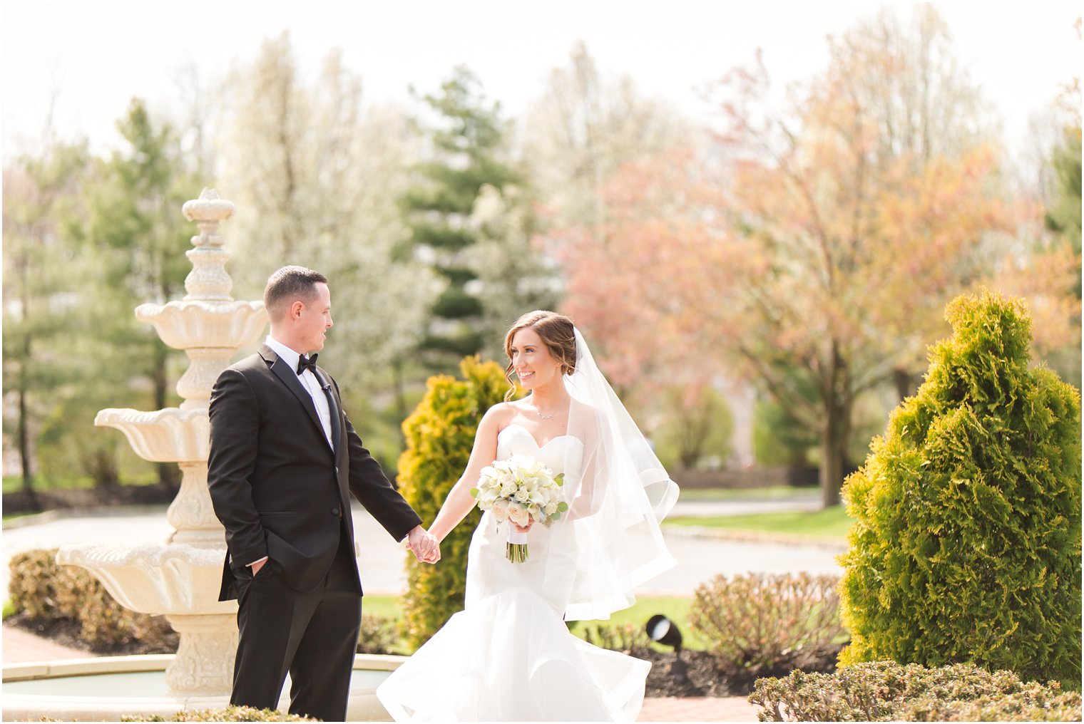 spring wedding at Pen Ryn Mansion