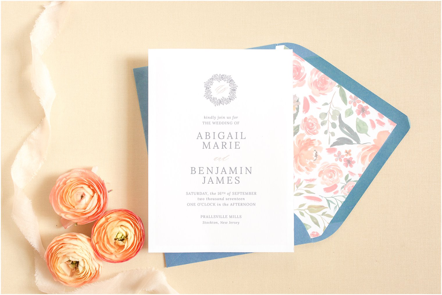 elegant wedding invitation suite by Jula Paper Co photographed by Idalia Photography