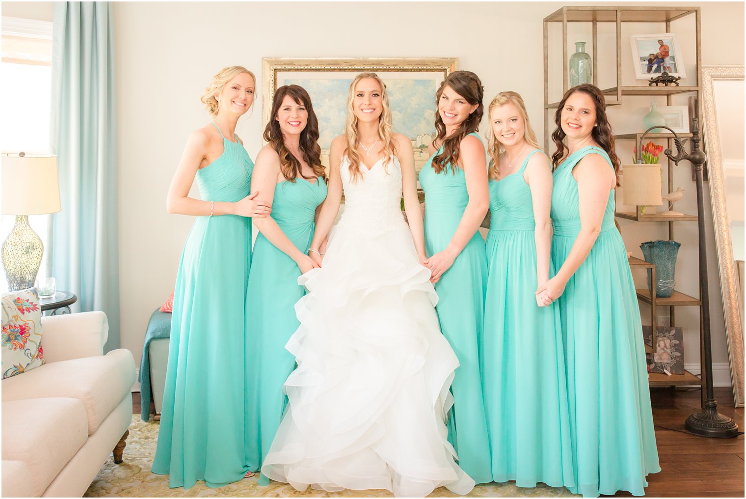 bride and bridesmaids on wedding morning