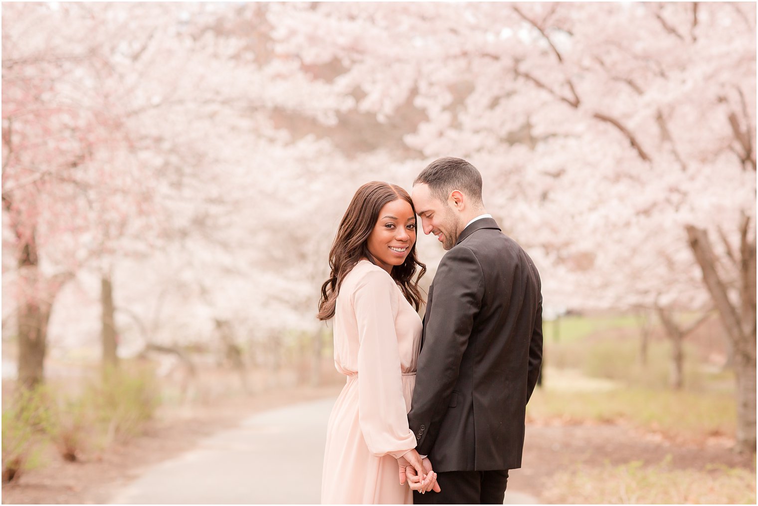 romantic photos at a springtime engagement shoot