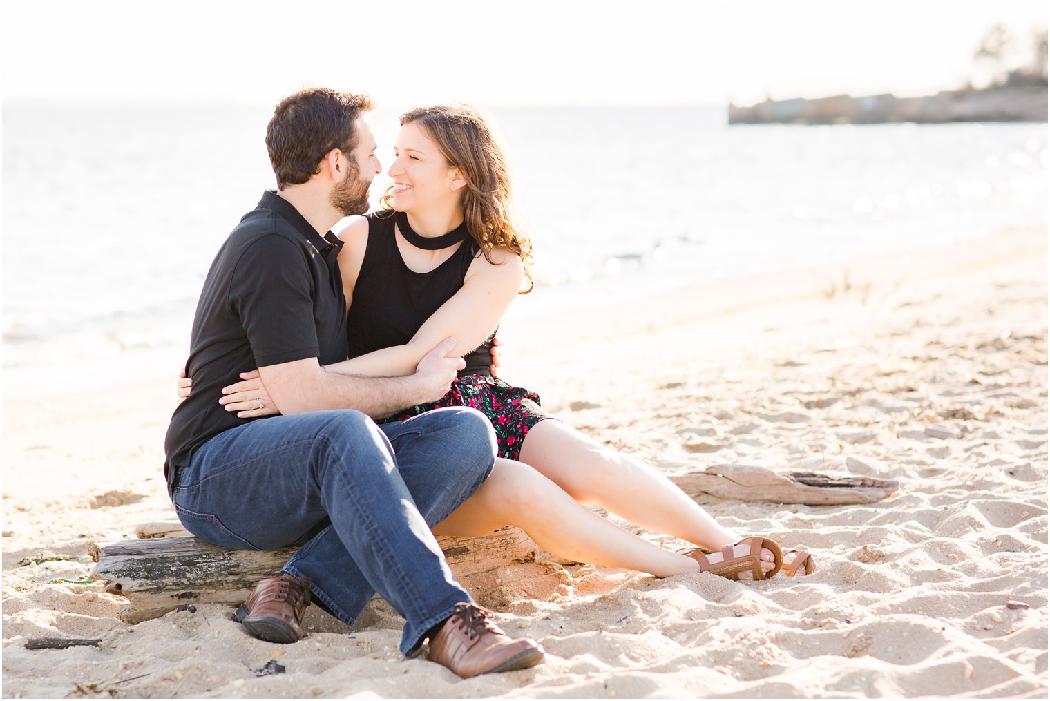 romantic engagement photos at sunset