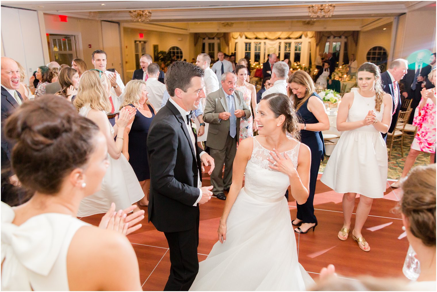 candid photos at Spring Lake Golf Club wedding