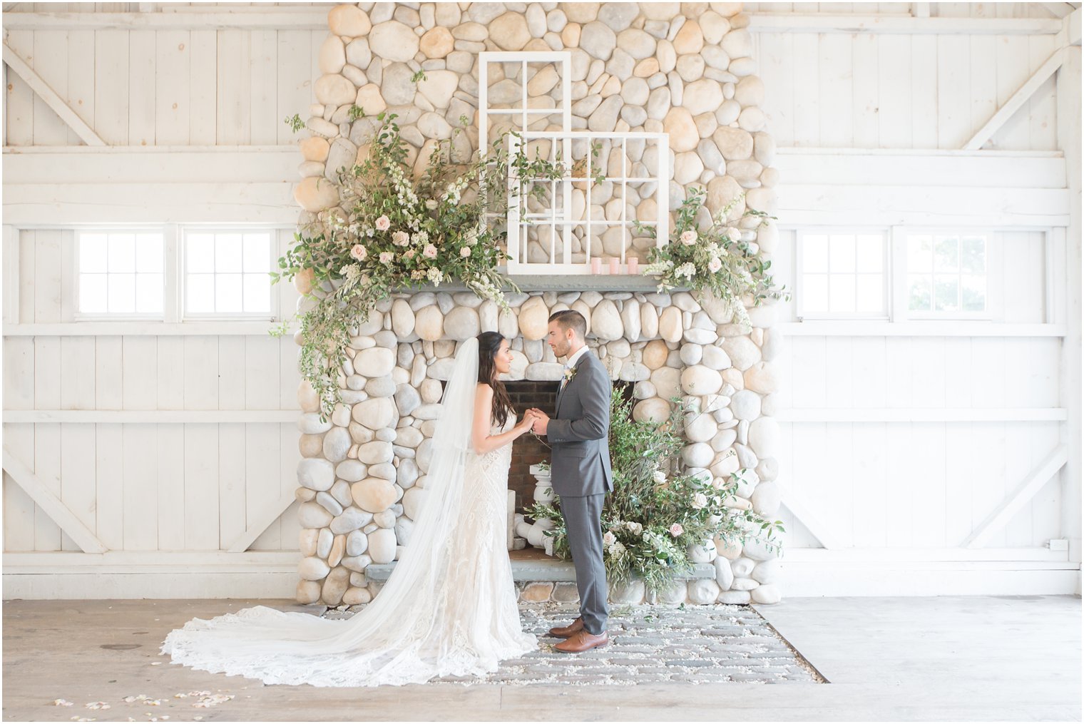 Wedding ceremony at Bonnet Island Estate