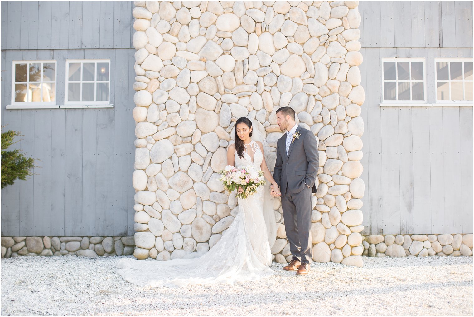 Bride and groom photo at Bonnet Island Estate