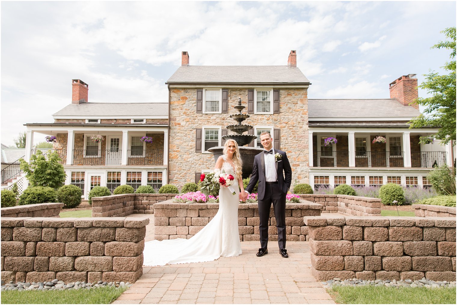 Wedding photos at the Farmhouse at the Grand Colonial in Hampton, NJ
