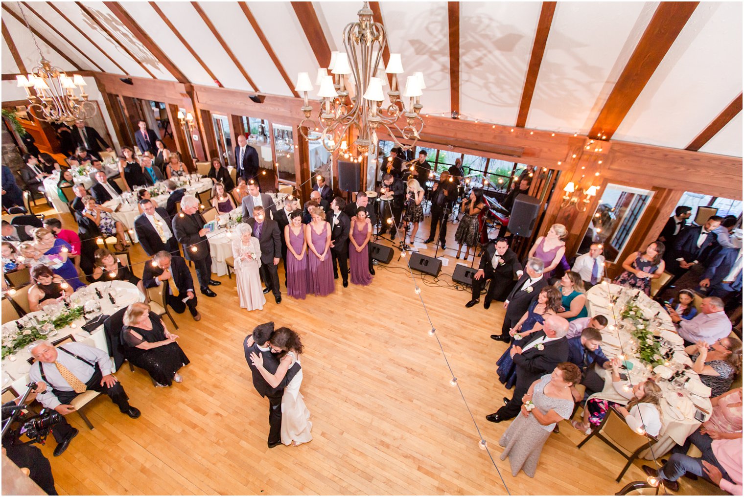 wedding reception at Lake Valhalla Club