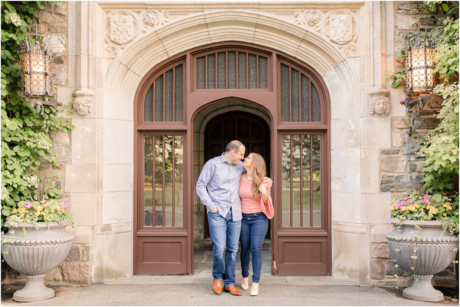 casual outfits for engagement session 