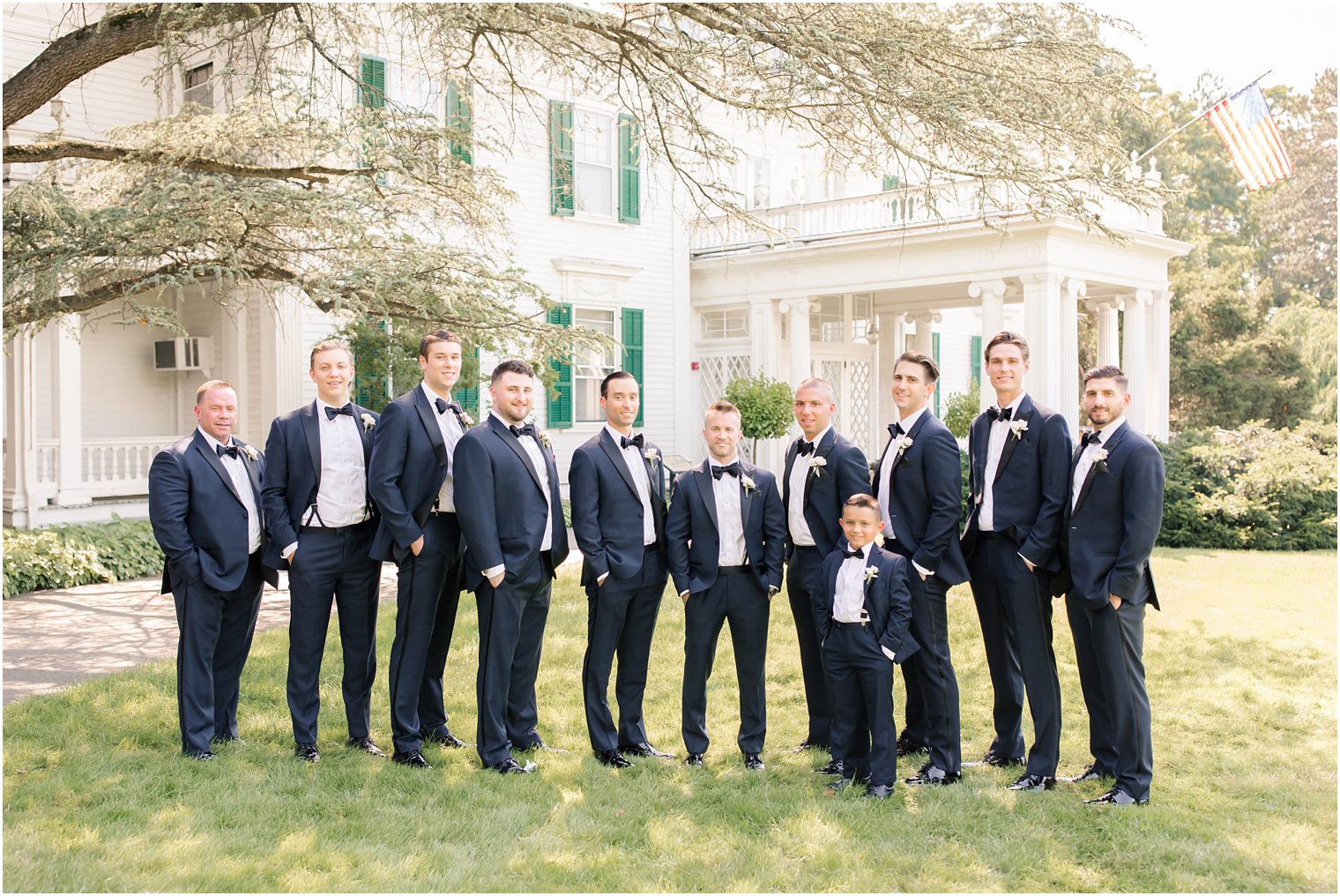 groomsmen at Frelinghuysen Arboretum wedding