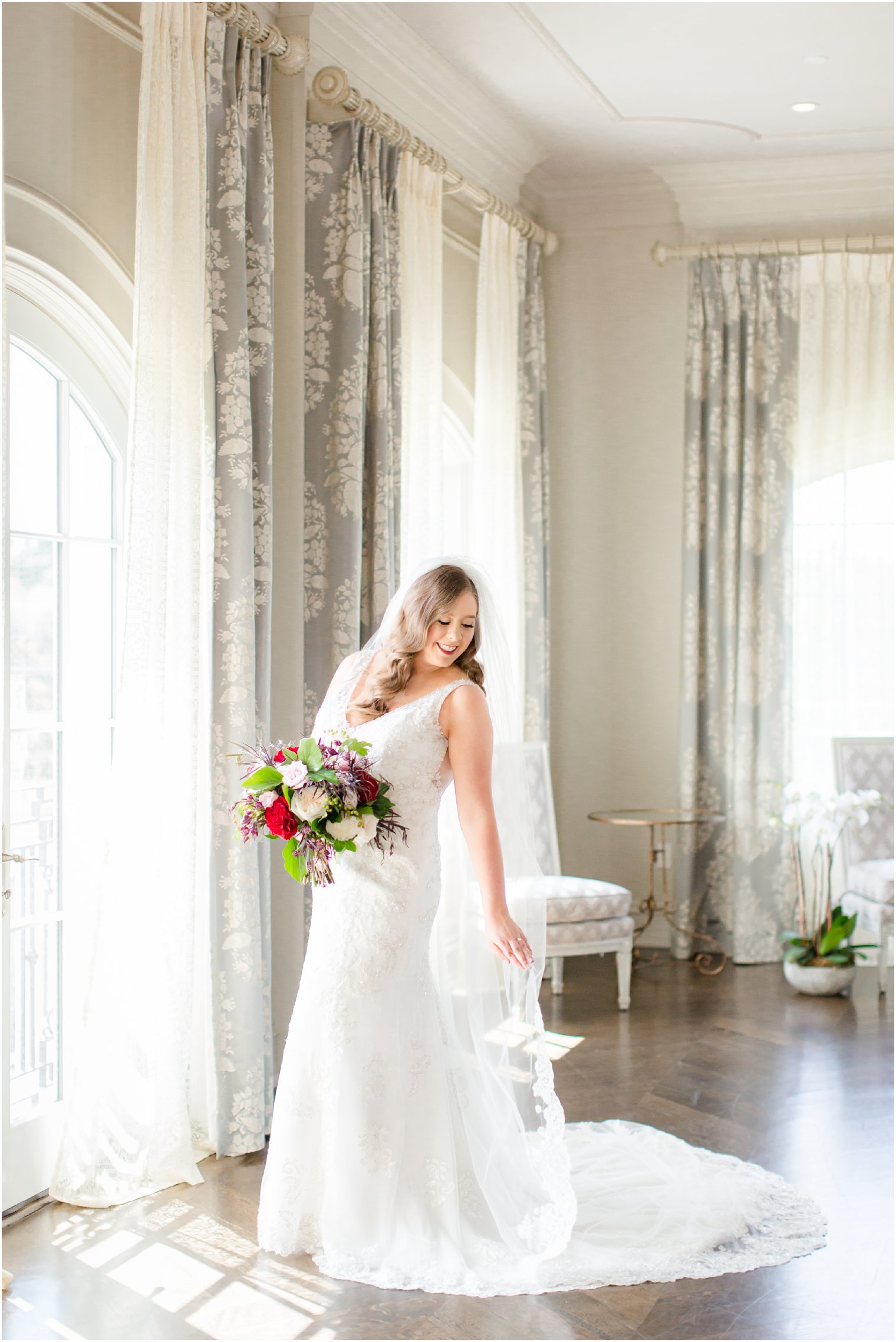 bridal portrait in Park Chateau bridal suite