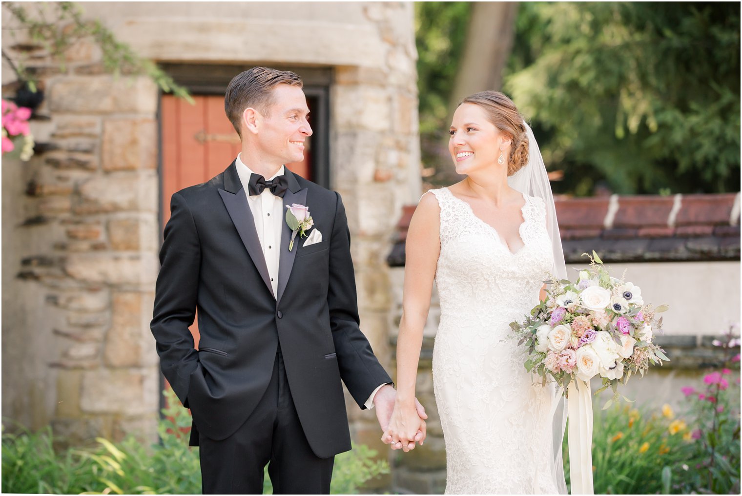 formal wedding photo at Pleasantdale Chateau