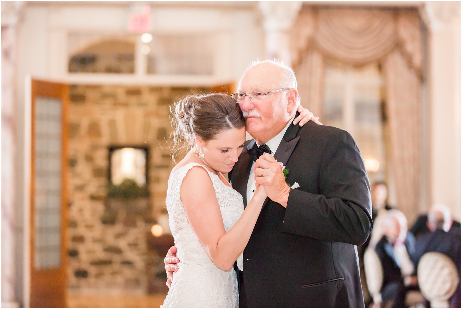 father-daughter dance at Pleasantdale Chateau