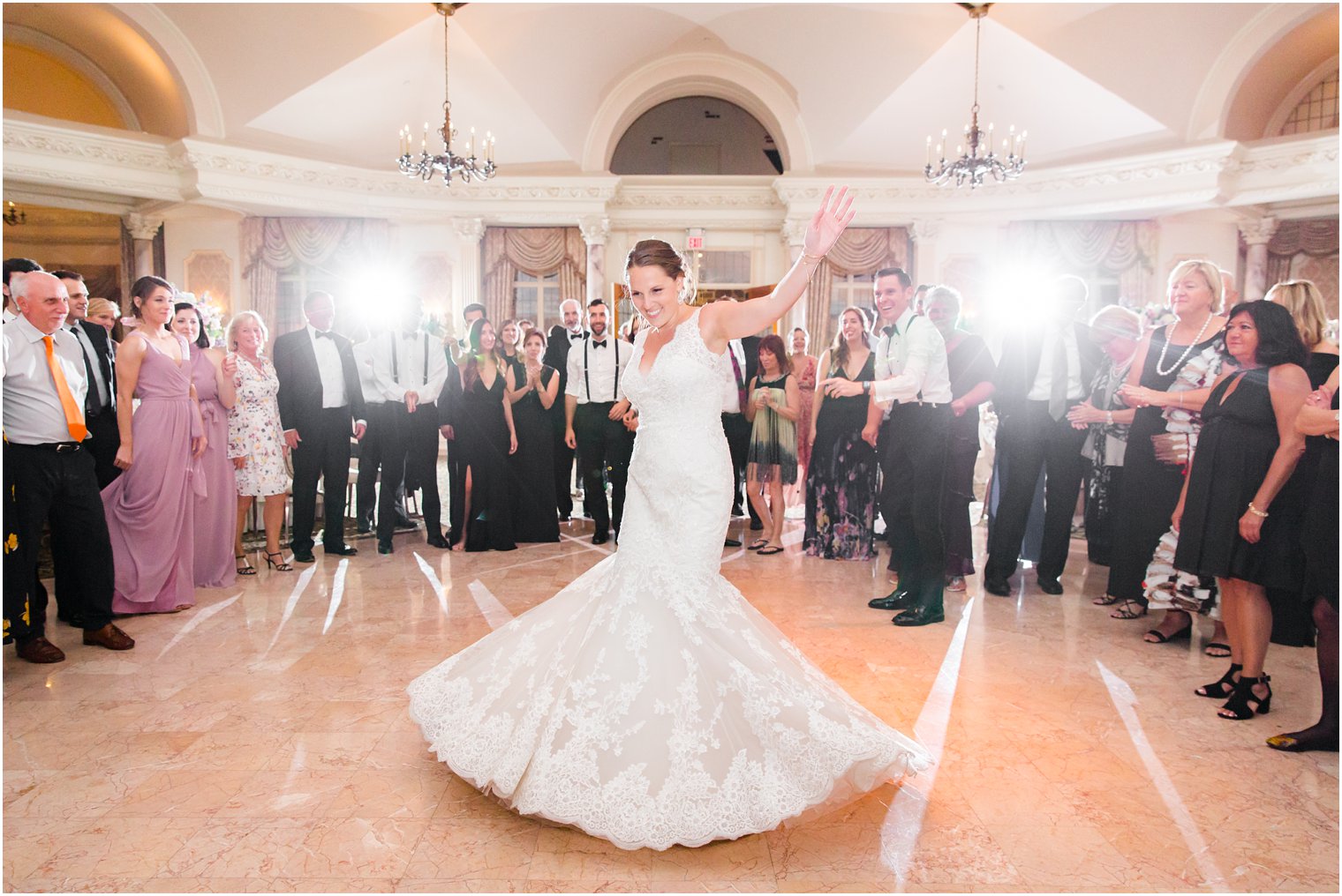 wedding reception dancing with Hank Lane Band at Pleasantdale Chateau