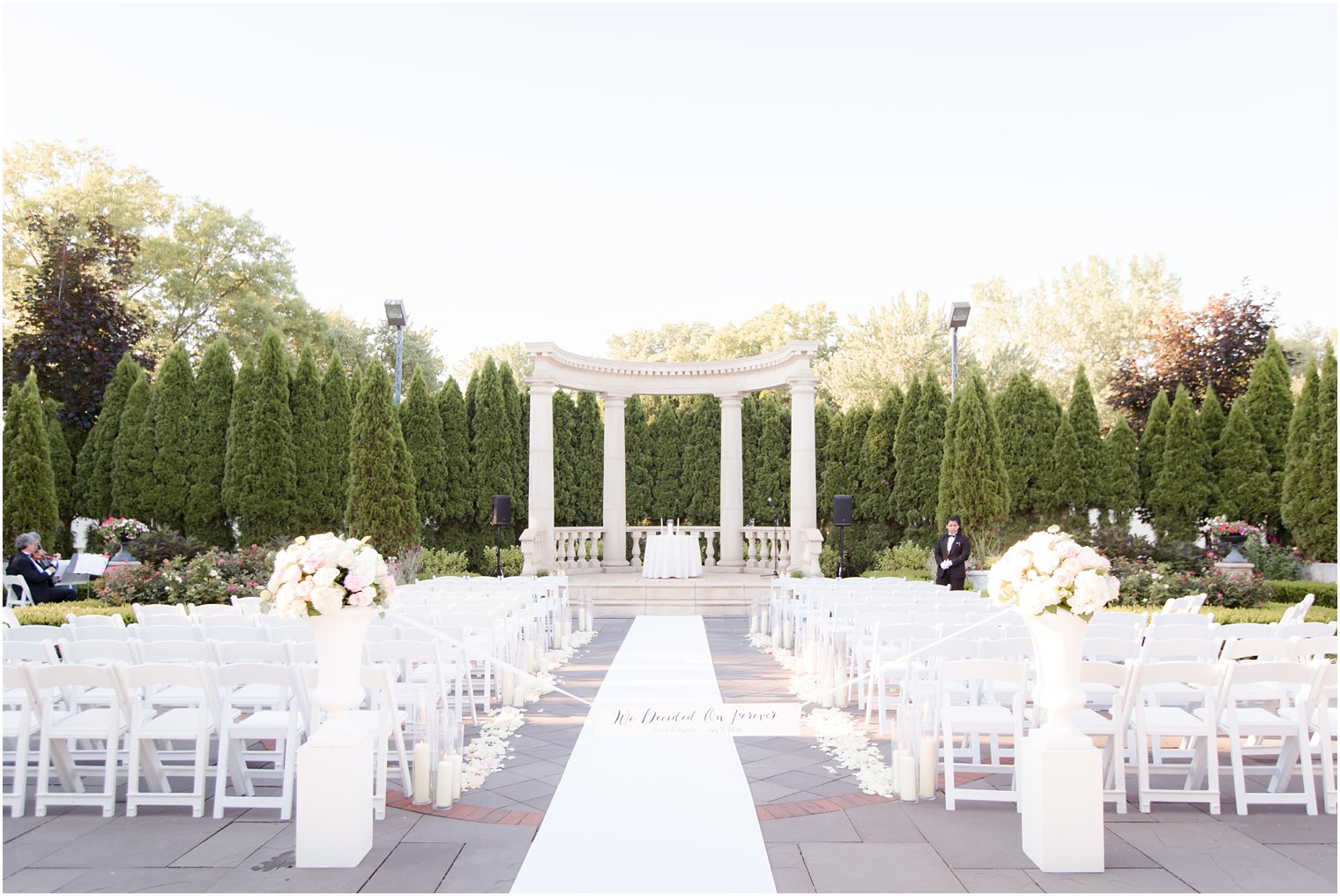 outdoor ceremony at Rockleigh Country Club