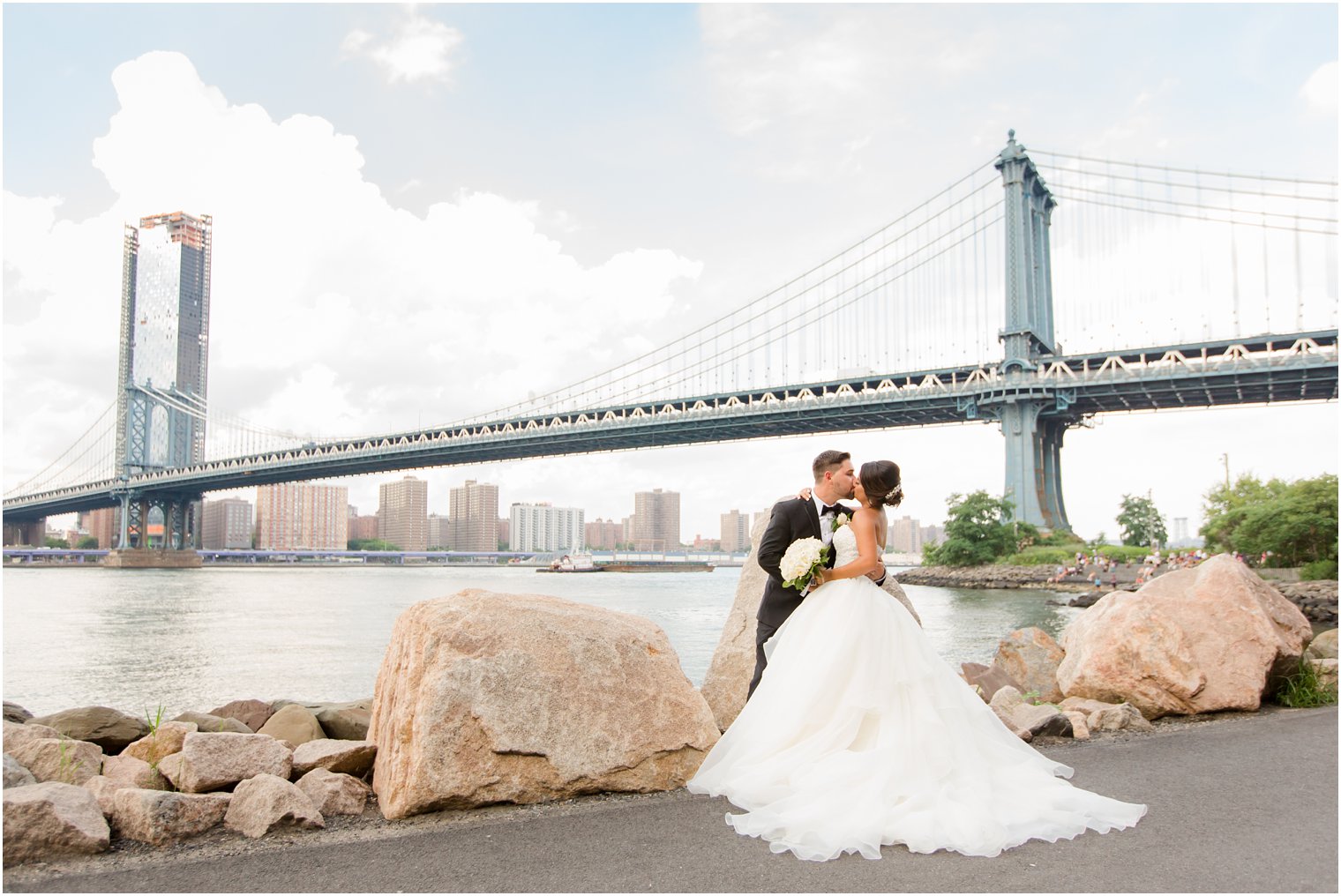 Bride and groom at the Manhattan Bridge