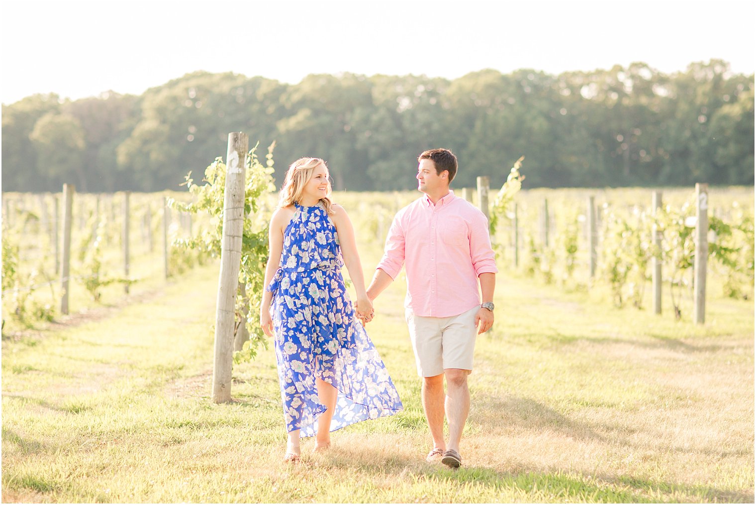 Idalia Photography photographs summer engagement session at Laurita Winery