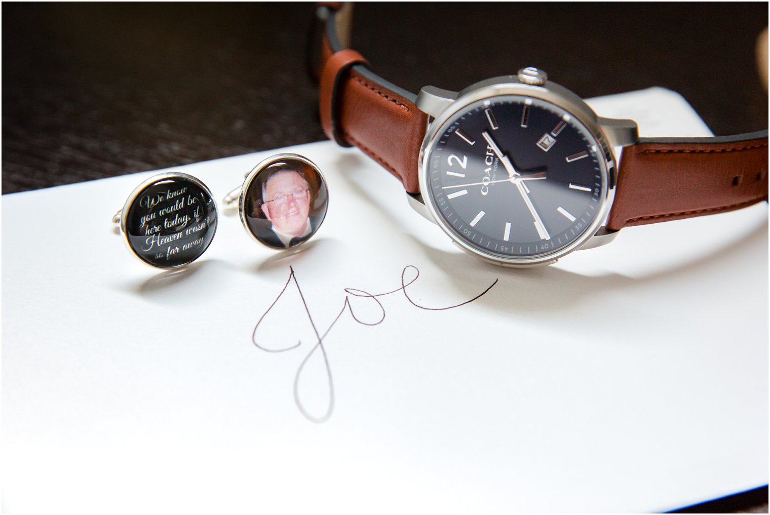 Gucci watch with special cufflinks for the groom