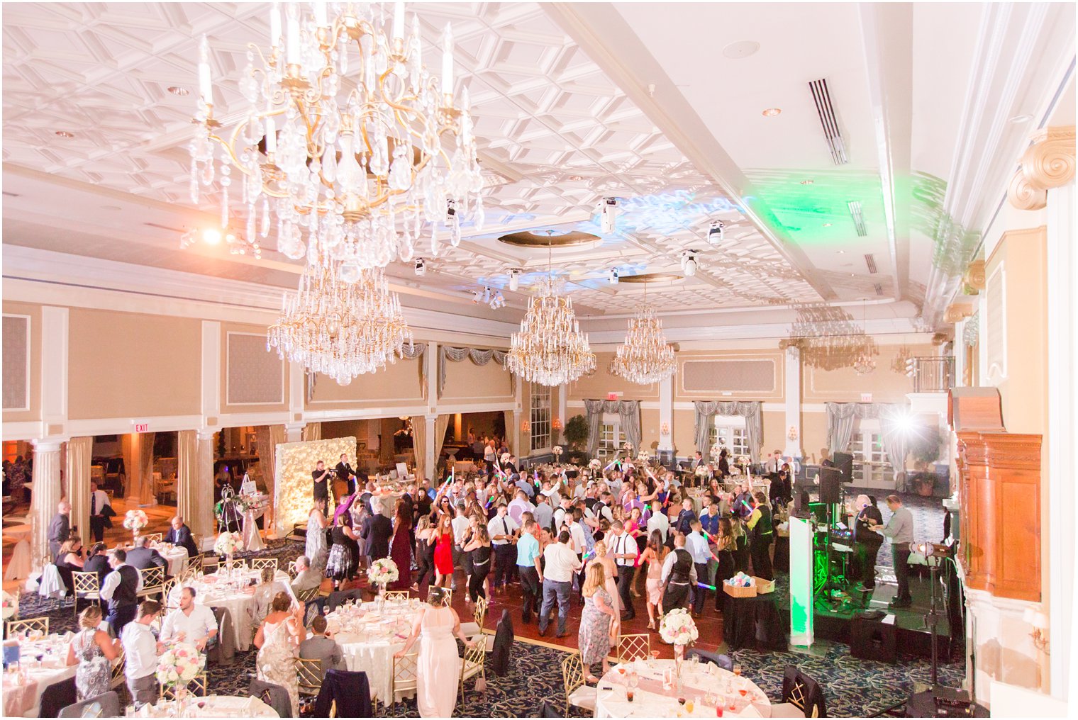 Affair 2 Remember keeps dance floor full at the Palace at Somerset Park wedding 