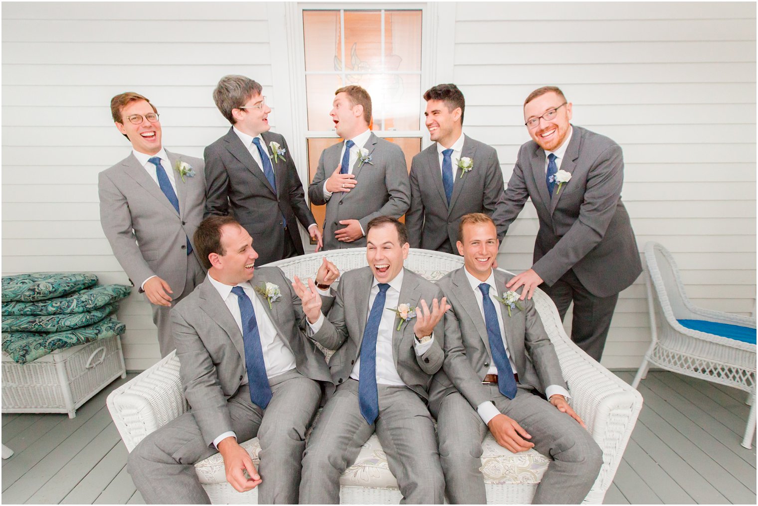 groomsmen in navy and blue photographed by Idalia Photography