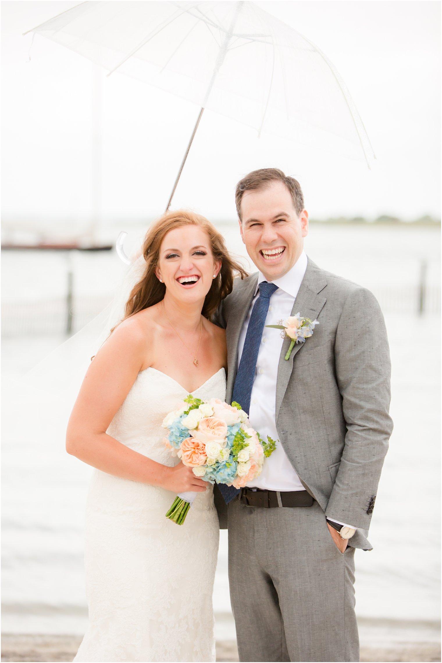 beach wedding portraits by Idalia Photography