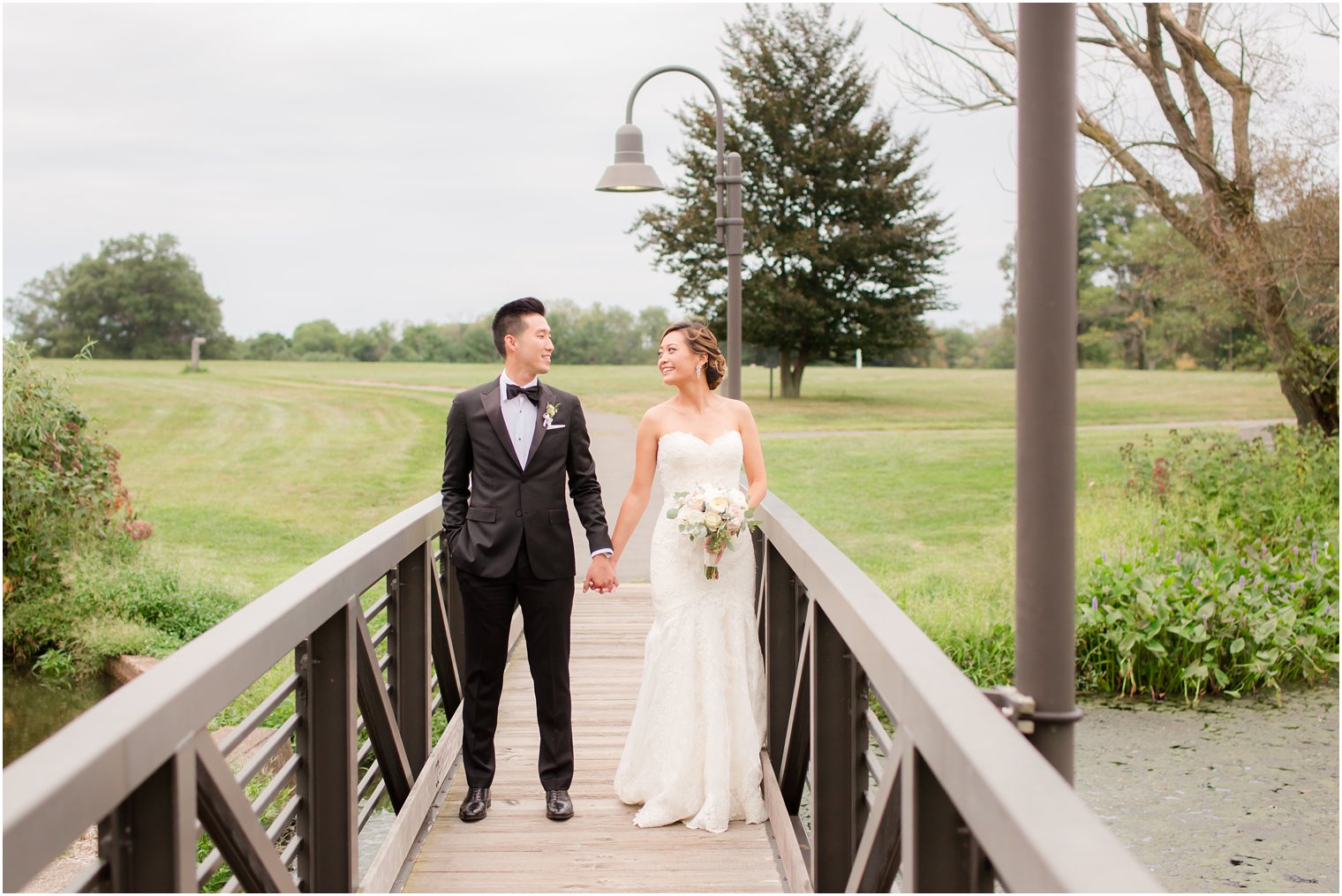 Idalia Photography captures NJ wedding day at Chauncey Hotel