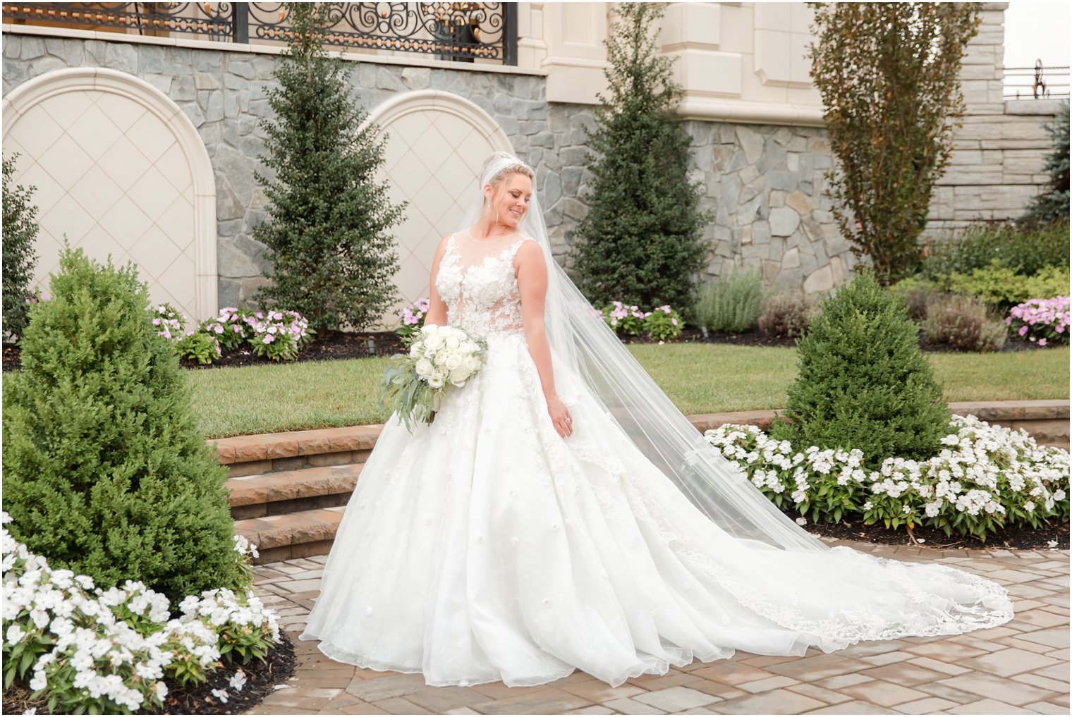 Elegant bridal portrait at Legacy Castle by Idalia Photography