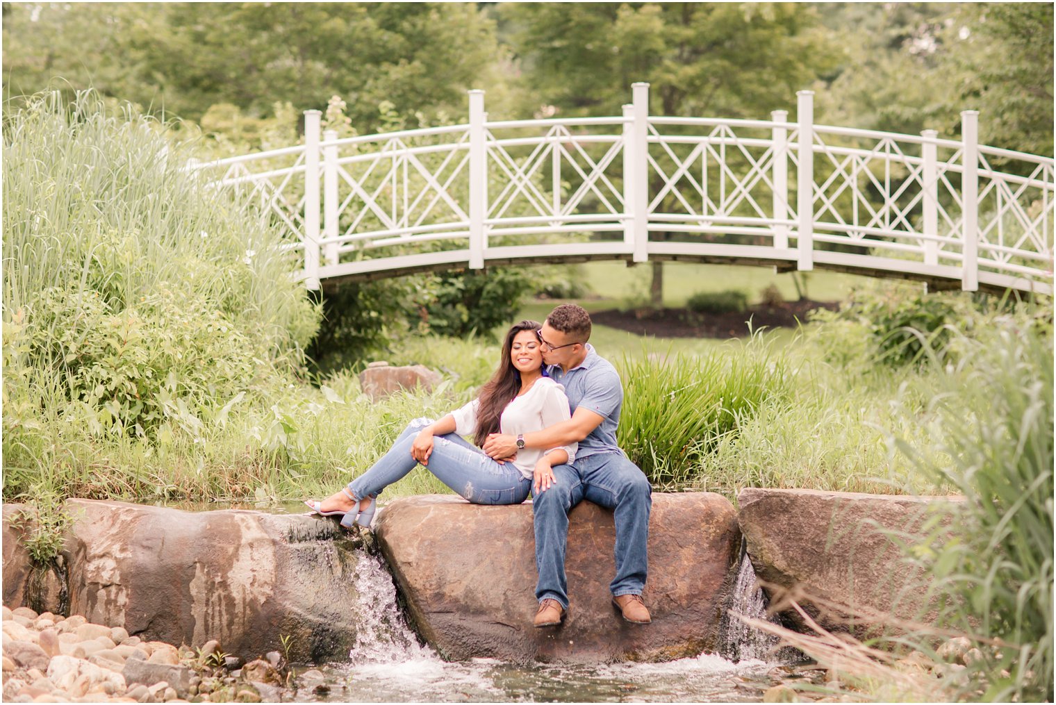 Idalia Photography captures Sayen Gardens engagement session