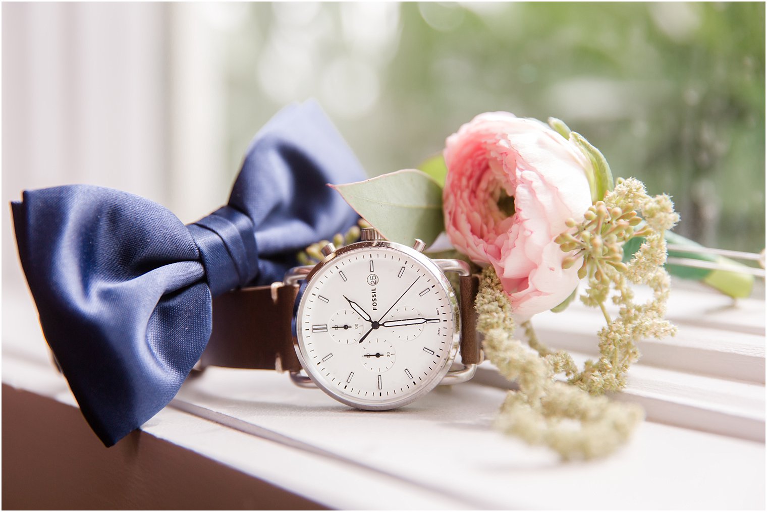 Fossil watch for groom with navy tie and pink peony boutonnière by Peonies to Paintchips