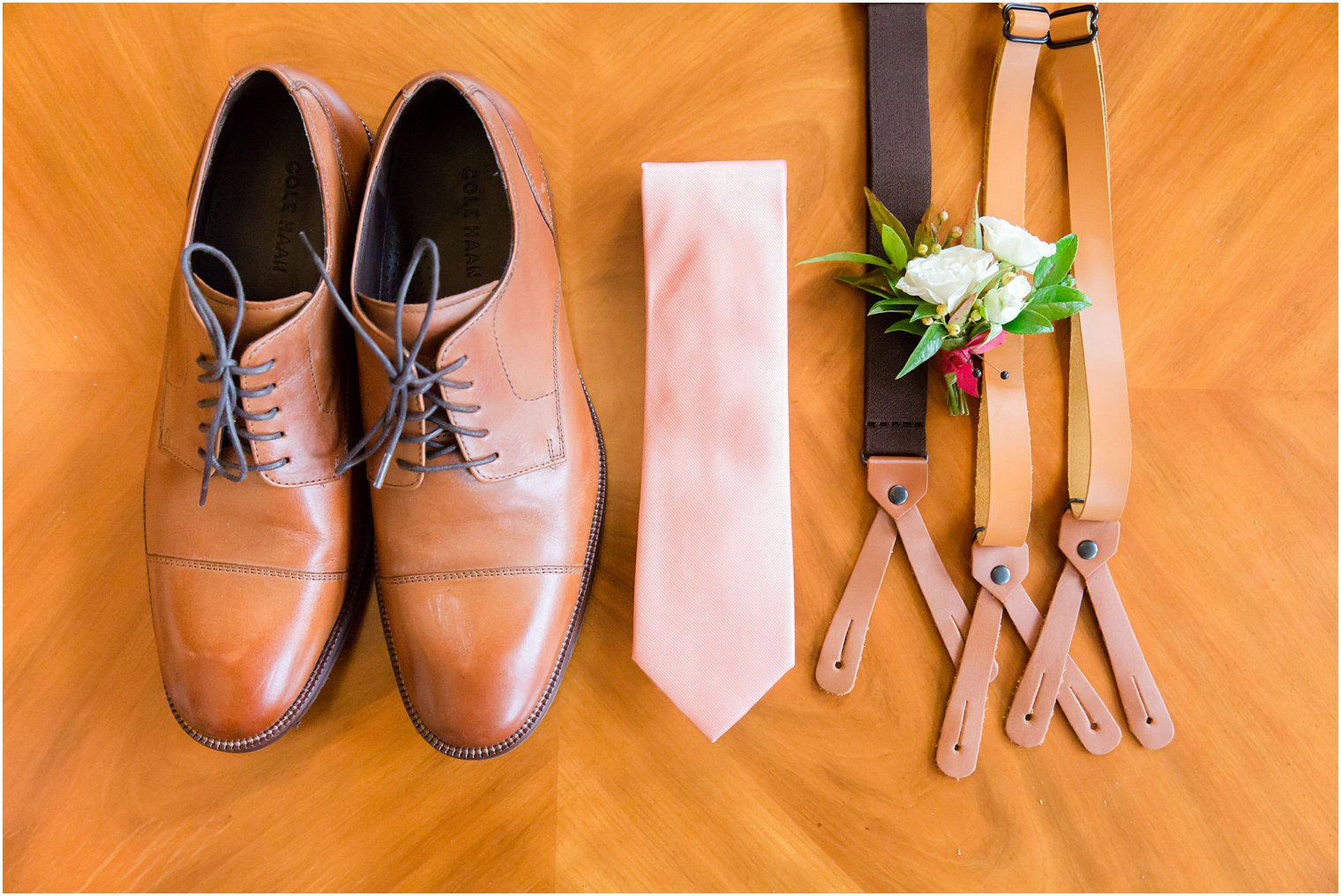 groom's details at Olde Mill Inn photographed by New Jersey wedding photographer Idalia Photography