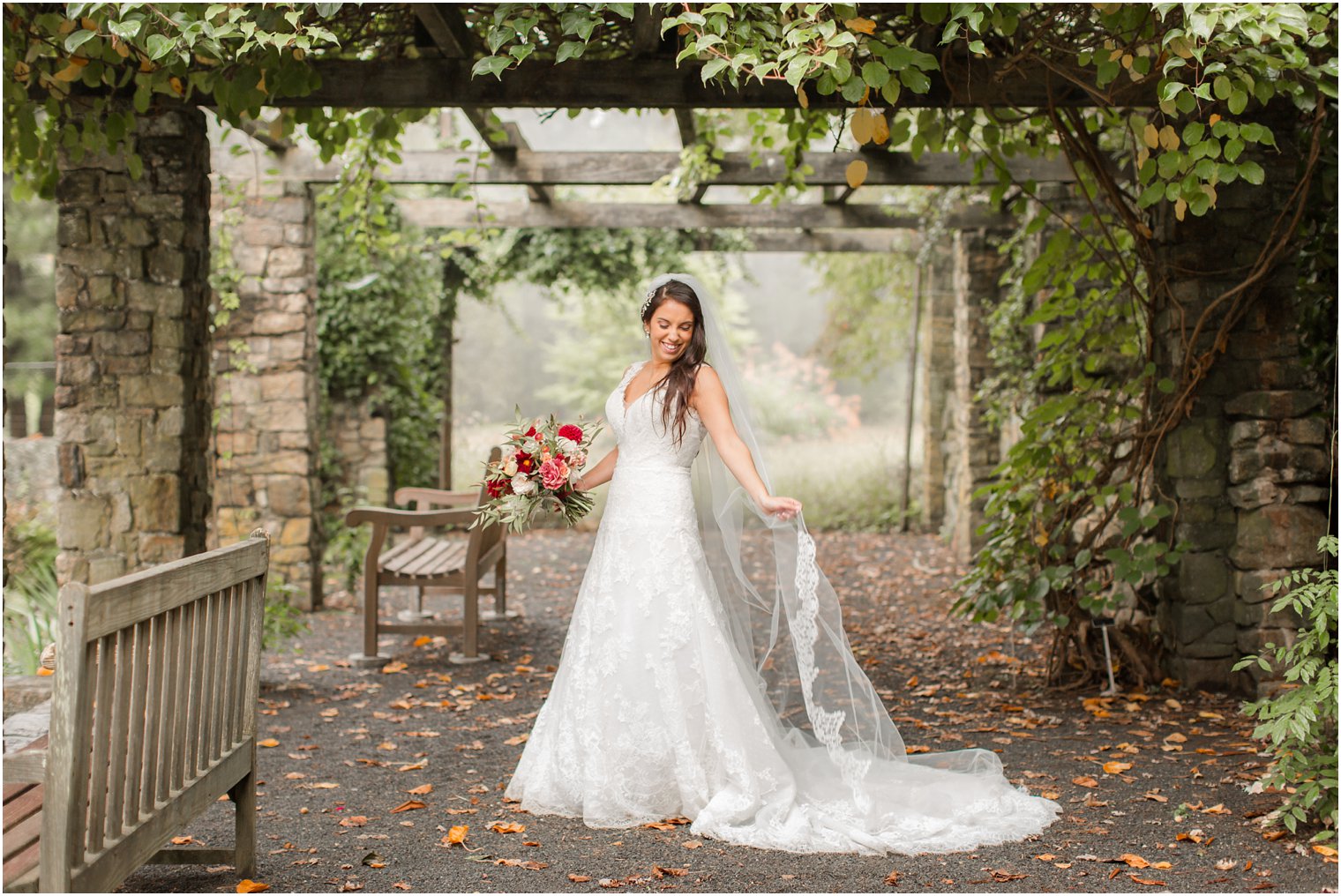 fall bridal portrait at Olde Mill Inn by Idalia Photography