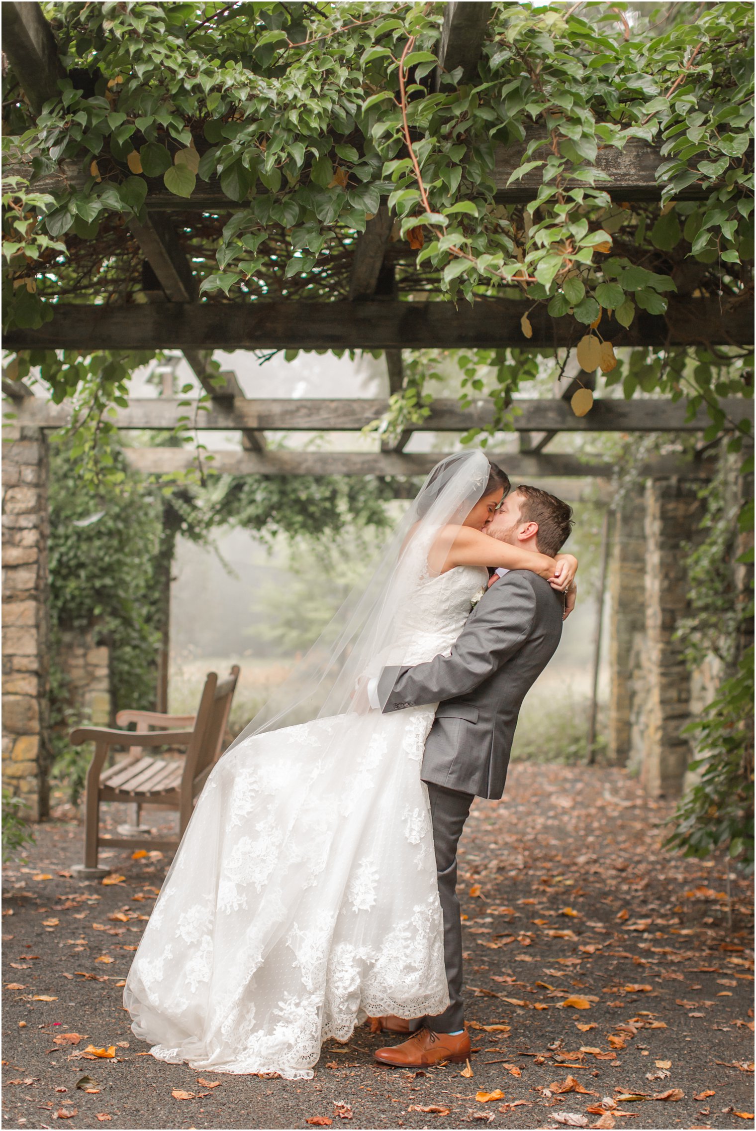 wedding day portraits photographed by Idalia Photography during NJ wedding day at Olde Mill Inn