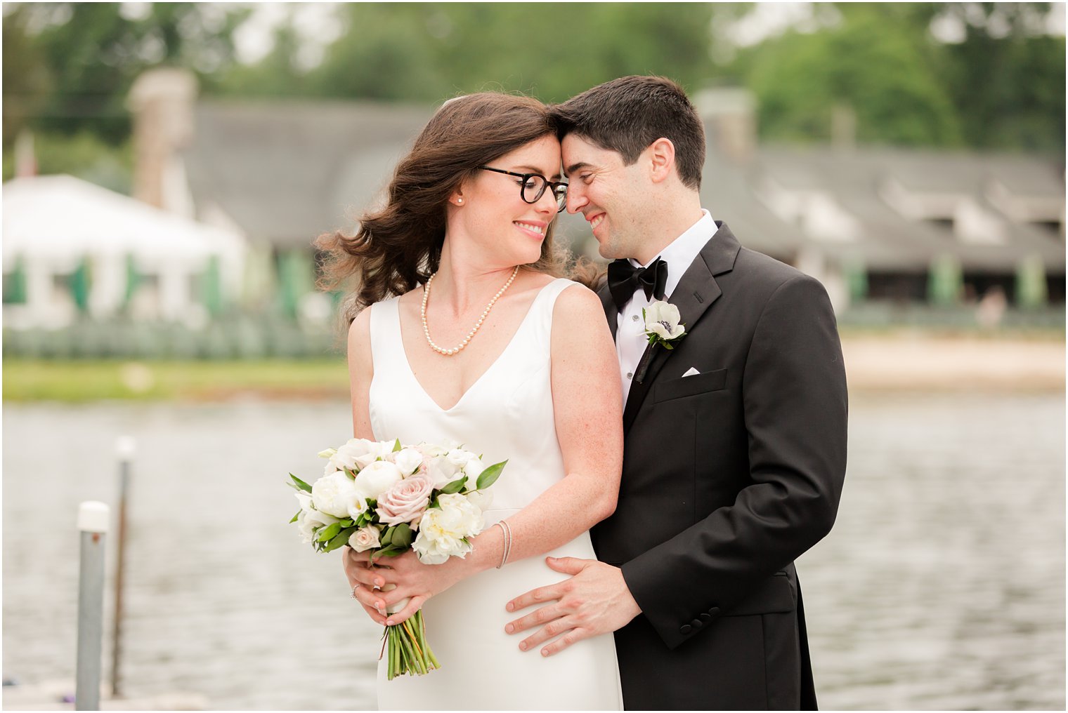 wedding portraits at Lake Valhalla wedding