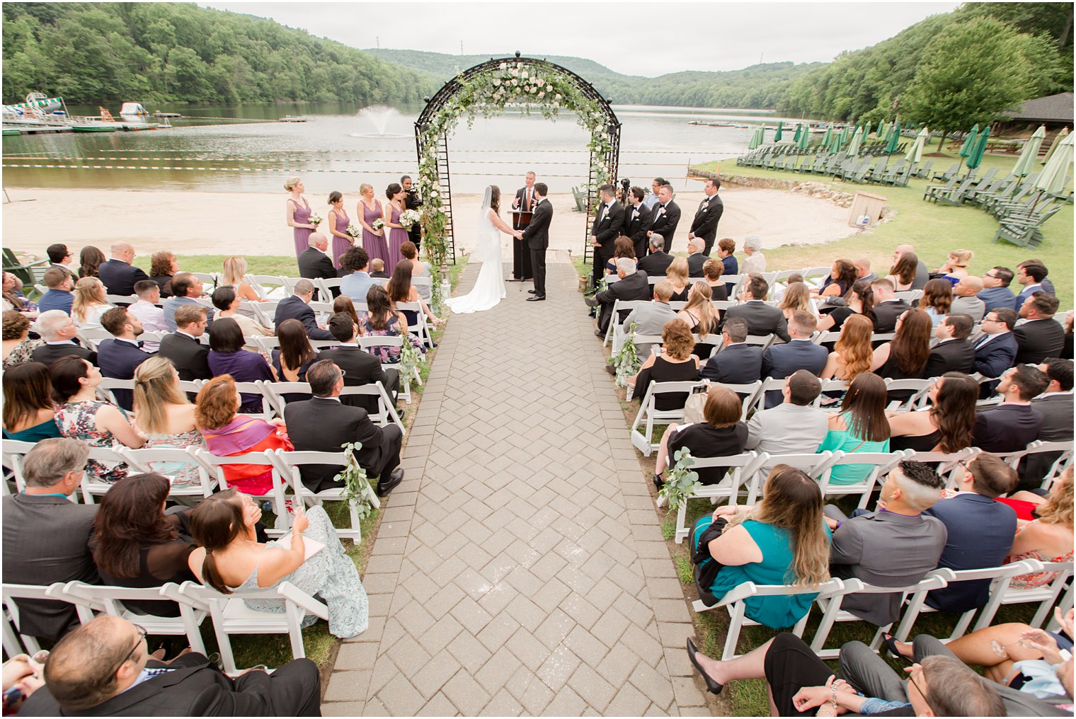 wedding ceremony at Lake Valhalla wedding
