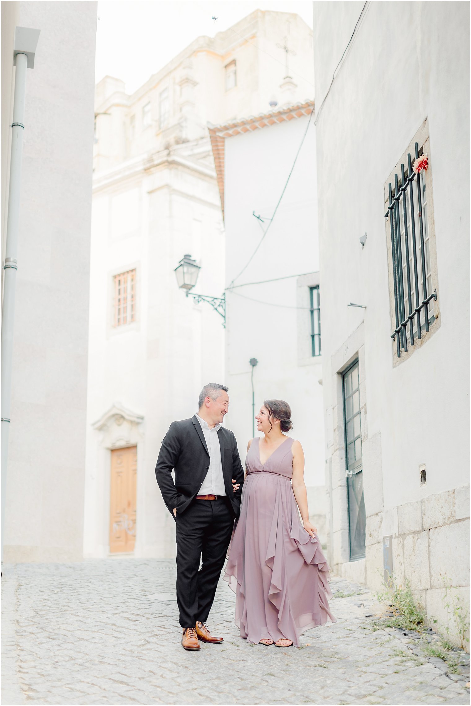 Alfama portrait session by French Grey Photography