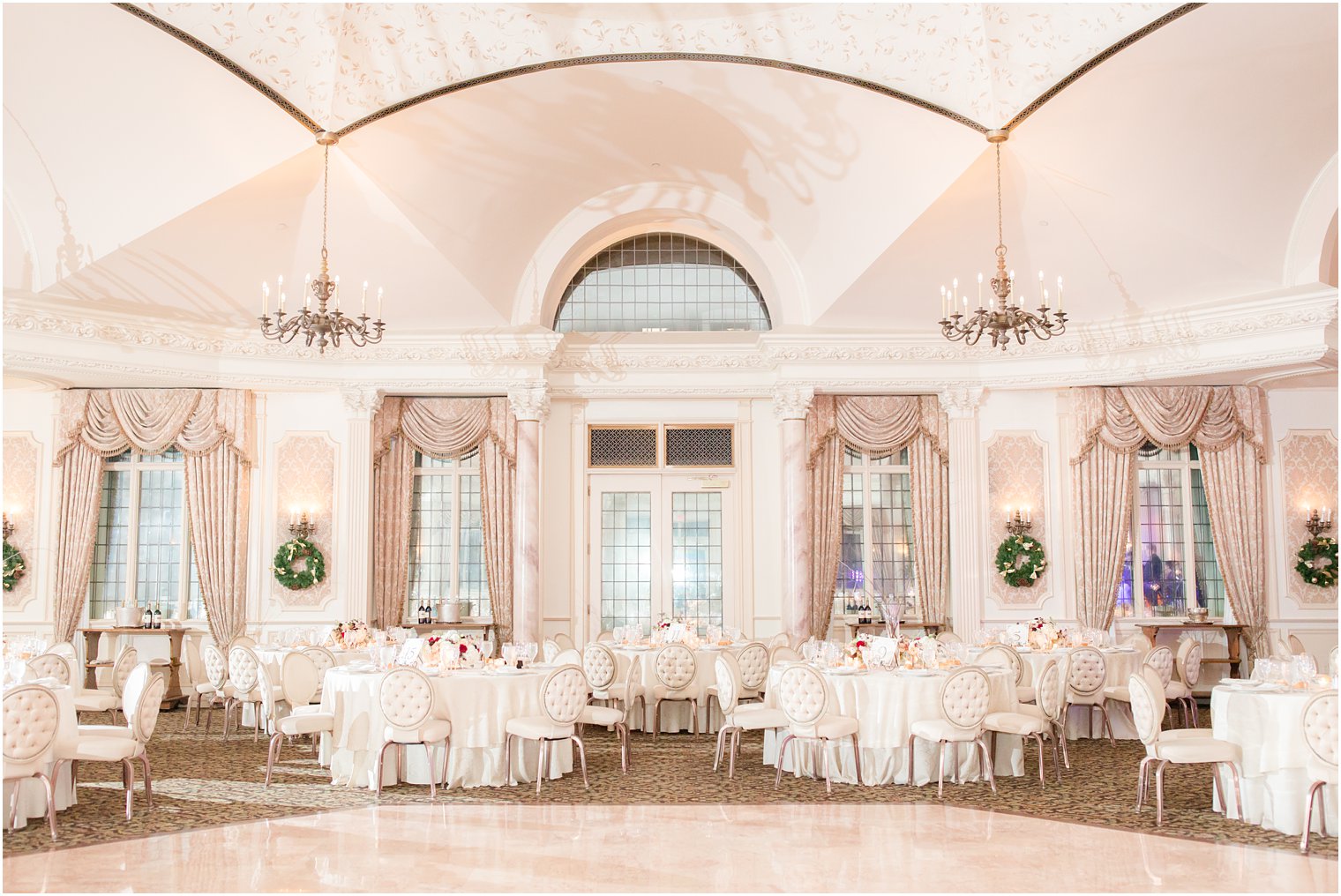 empty ballroom at Pleasantdale Chateau