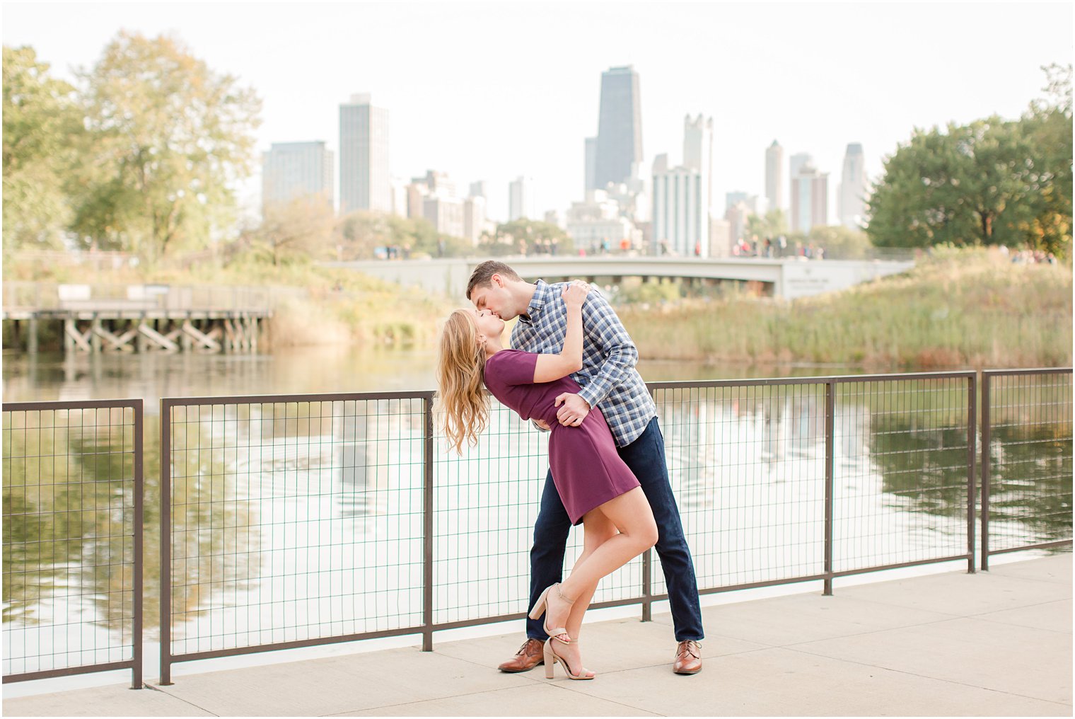 engagement photos at Chicago's Lincoln Park Zoo